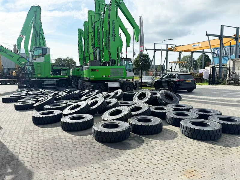 Batavica Twin-Wheel Excavators solidi Tires 10.00-20 et 12.00-20